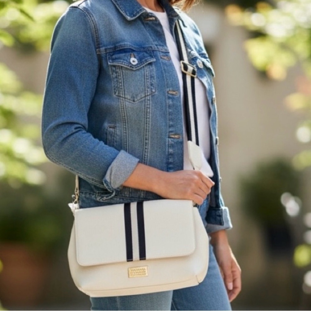 Badgley Mischka Elegant Cream Crossbody Bag with Black Stripes. NWOT